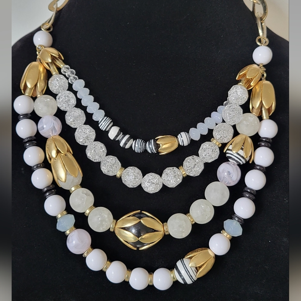 Vintage Matted Goldtone and White Layered Necklace